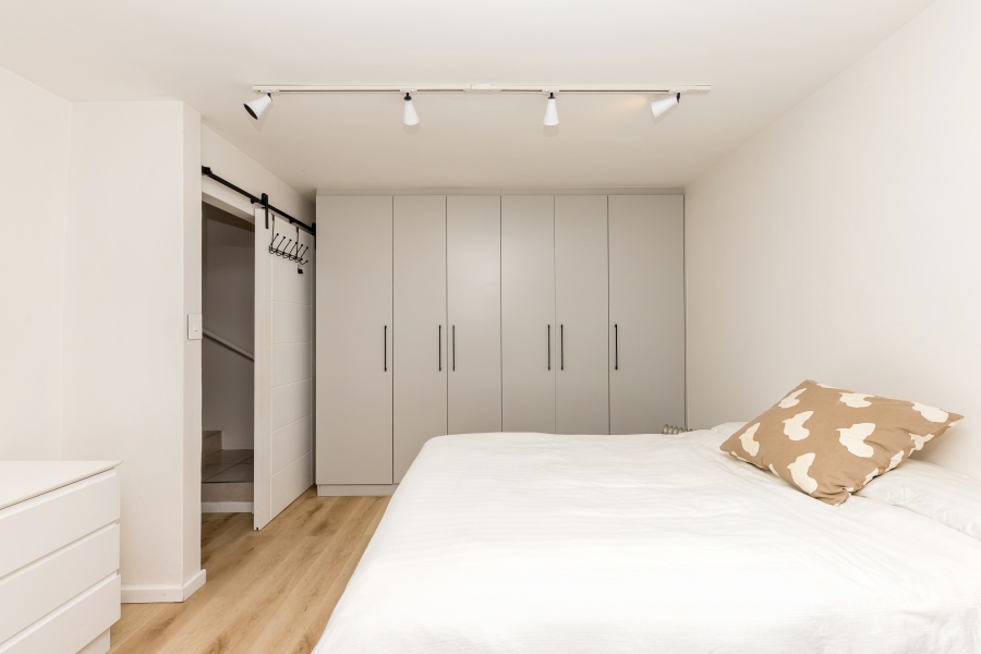To Let 2 Bedroom Property for Rent in Sea Point Western Cape